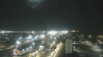 Weather camera view of Garden City Coop Inc - city center.