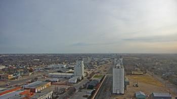Weather camera view of Garden City Coop Inc - city center.