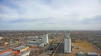 Weather camera view of Garden City Coop Inc - city center.