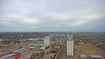 Weather camera view of Garden City Coop Inc - city center.