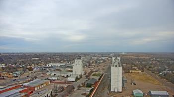 Weather camera view of Garden City Coop Inc - city center.