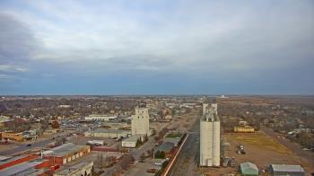 Weather camera view of Garden City Coop Inc - city center.