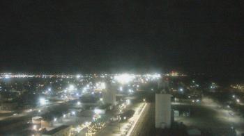Weather camera view of Garden City Coop Inc - city center.