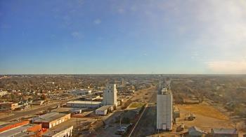 Weather camera view of Garden City Coop Inc - city center.