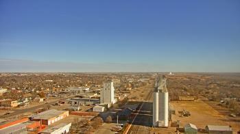 Weather camera view of Garden City Coop Inc - city center.