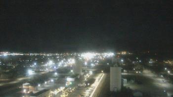 Weather camera view of Garden City Coop Inc - city center.