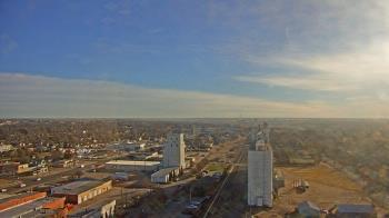 Weather camera view of Garden City Coop Inc - city center.
