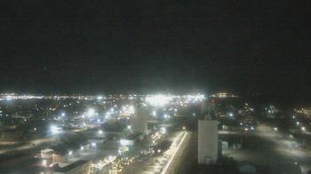 Weather camera view of Garden City Coop Inc - city center.