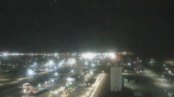 Weather camera view of Garden City Coop Inc - city center.