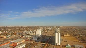 Weather camera view of Garden City Coop Inc - city center.