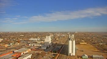 Weather camera view of Garden City Coop Inc - city center.