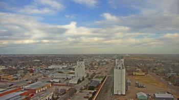 Weather camera view of Garden City Coop Inc - city center.