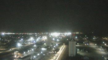 Weather camera view of Garden City Coop Inc - city center.