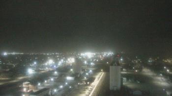 Weather camera view of Garden City Coop Inc - city center.