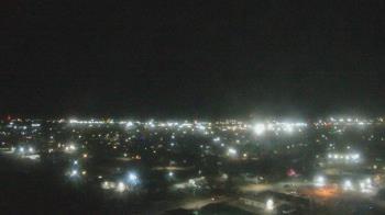 Weather camera view of Garden City Coop Inc - city center.