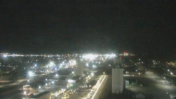 Weather camera view of Garden City Coop Inc - city center.