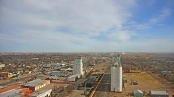 Weather camera view of Garden City Coop Inc - city center.