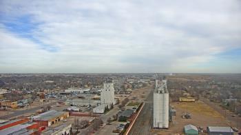 Weather camera view of Garden City Coop Inc - city center.