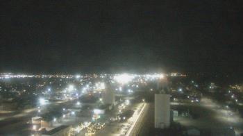 Weather camera view of Garden City Coop Inc - city center.