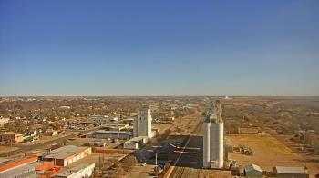 Weather camera view of Garden City Coop Inc - city center.