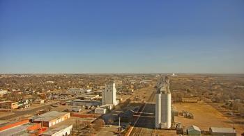 Weather camera view of Garden City Coop Inc - city center.