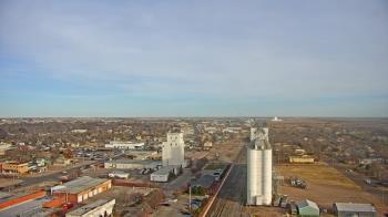 Weather camera view of Garden City Coop Inc - city center.