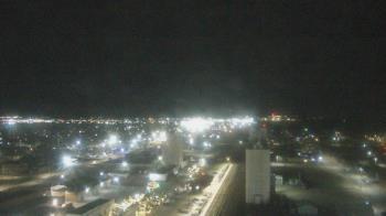 Weather camera view of Garden City Coop Inc - city center.