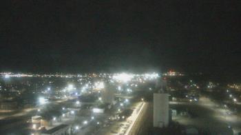 Weather camera view of Garden City Coop Inc - city center.