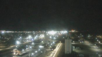 Weather camera view of Garden City Coop Inc - city center.
