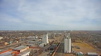 Weather camera view of Garden City Coop Inc - city center.
