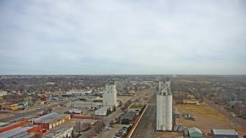 Weather camera view of Garden City Coop Inc - city center.