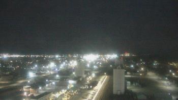 Weather camera view of Garden City Coop Inc - city center.