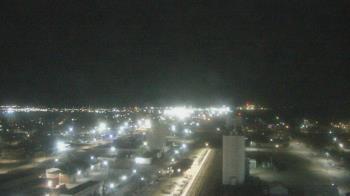 Weather camera view of Garden City Coop Inc - city center.