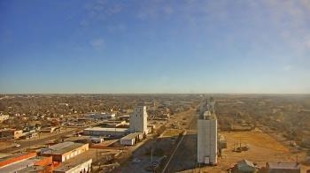 Weather camera view of Garden City Coop Inc - city center.