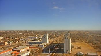 Weather camera view of Garden City Coop Inc - city center.