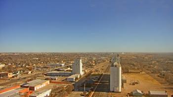 Weather camera view of Garden City Coop Inc - city center.