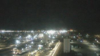 Weather camera view of Garden City Coop Inc - city center.