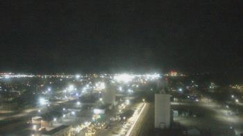 Weather camera view of Garden City Coop Inc - city center.