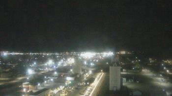 Weather camera view of Garden City Coop Inc - city center.