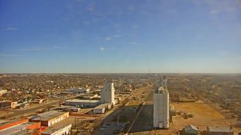Weather camera view of Garden City Coop Inc - city center.