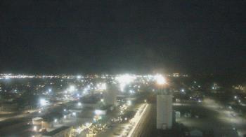 Weather camera view of Garden City Coop Inc - city center.