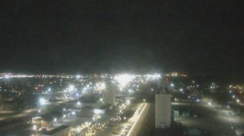 Weather camera view of Garden City Coop Inc - city center.