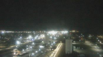 Weather camera view of Garden City Coop Inc - city center.