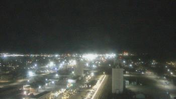 Weather camera view of Garden City Coop Inc - city center.