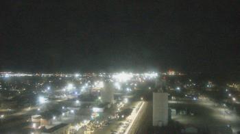 Weather camera view of Garden City Coop Inc - city center.