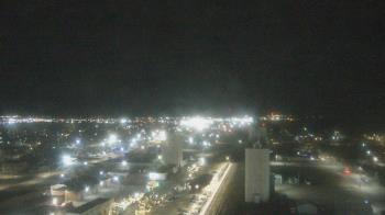 Weather camera view of Garden City Coop Inc - city center.