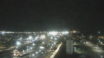Weather camera view of Garden City Coop Inc - city center.