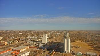 Weather camera view of Garden City Coop Inc - city center.