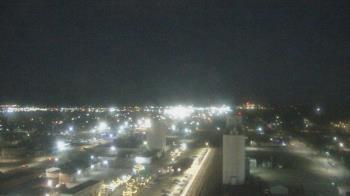 Weather camera view of Garden City Coop Inc - city center.