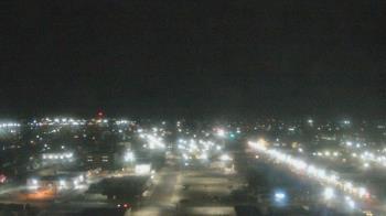 Weather camera view of Garden City Coop Inc - city center.